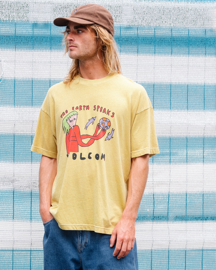 T-shirt Earth Speaks - Mustard