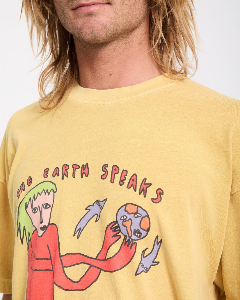T-shirt Earth Speaks - Mustard
