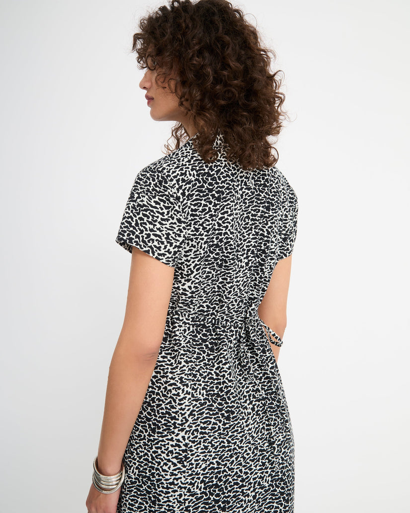 Robe Rawly - Black White